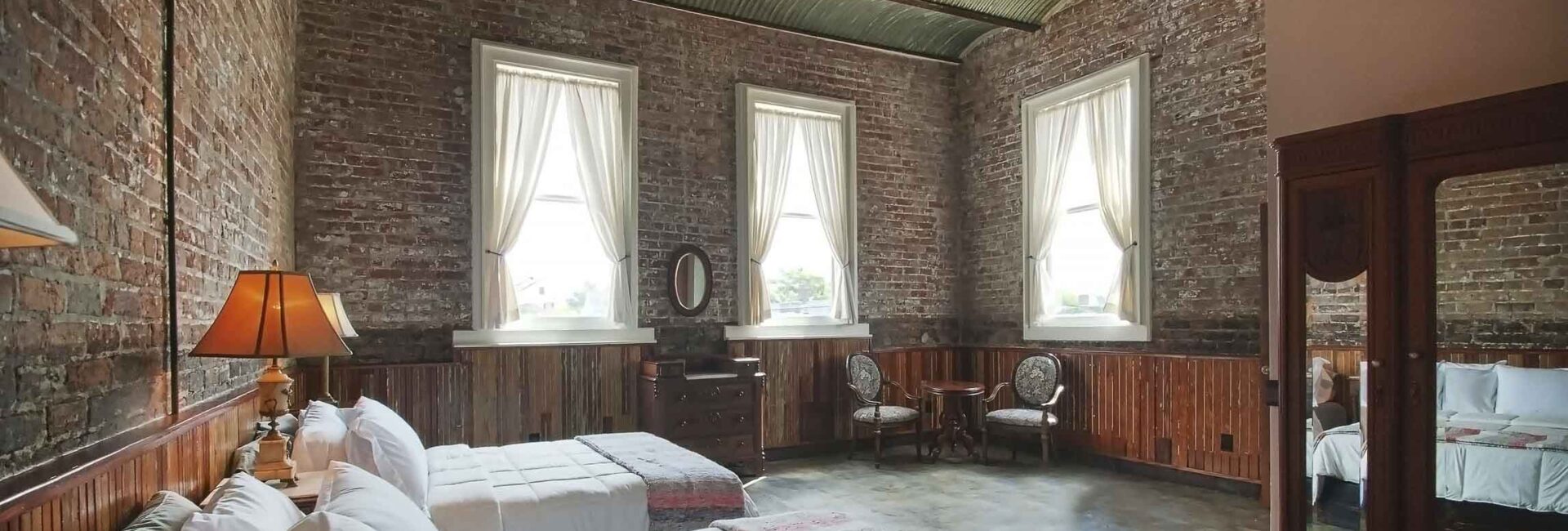 Double Queen Suites